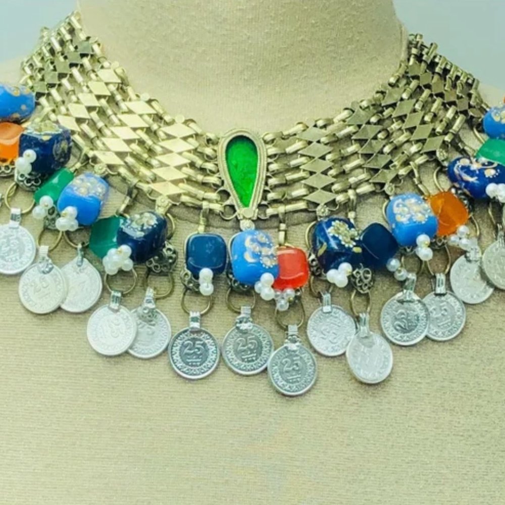 Vintage Kuchi Choker: Coin & Multicolor Glass Stone Necklace - Picture 3 of 9